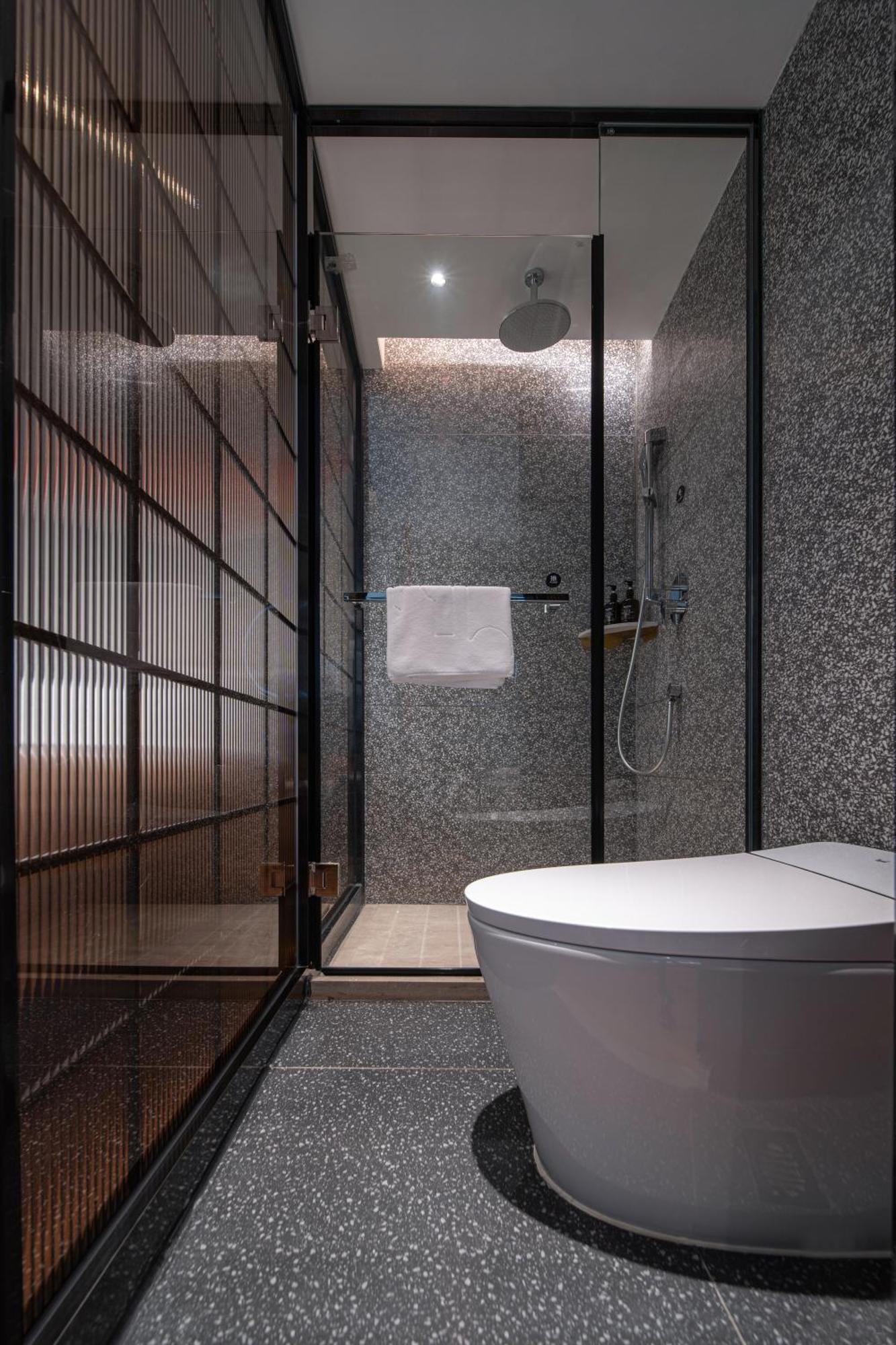 Hotel Jinglai Light Luxury - Daning International Business School Branch 3*